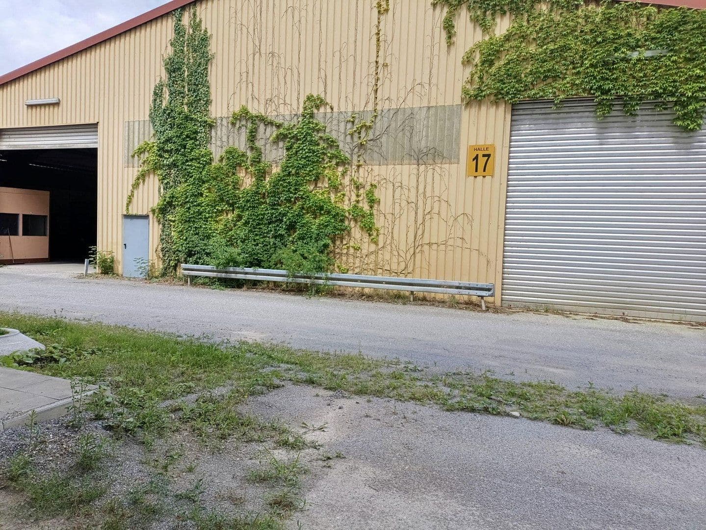 non-residential property to rent, 2,510 m², Im Gewerbepark 1, Hunderdorf, Bavaria non-residential property to rent, 2,510 m², Im Gewerbepark 1, Hunderdorf, Bavaria
