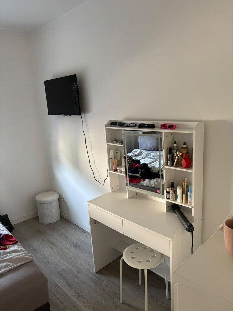 3 bedroom flat to rent, 64 m², Wattenbachstr. 12, Essen, North Rhine-Westphalia 3 bedroom flat to rent, 64 m², Wattenbachstr. 12, Essen, North Rhine-Westphalia