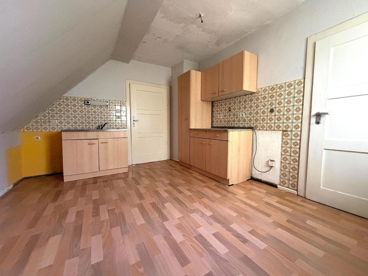 house for sale, 275 m², Bärnreuth 33, Bad Berneck im Fichtelgebirge, Bavaria house for sale, 275 m², Bärnreuth 33, Bad Berneck im Fichtelgebirge, Bavaria