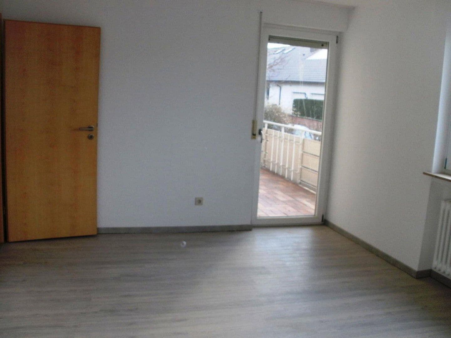 2 bedroom with open-plan kitchen flat to rent, 100 m², Alzenau, Bavaria 2 bedroom with open-plan kitchen flat to rent, 100 m², Alzenau, Bavaria