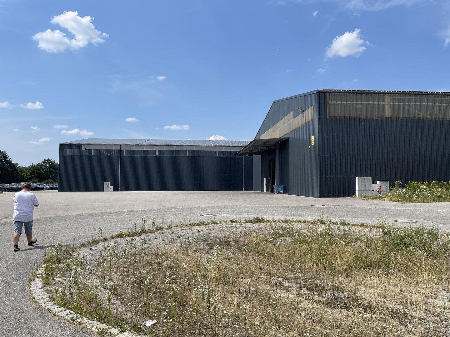 non-residential property to rent, 1,505 m², Im Gewerbepark 1, Hunderdorf, Bavaria non-residential property to rent, 1,505 m², Im Gewerbepark 1, Hunderdorf, Bavaria