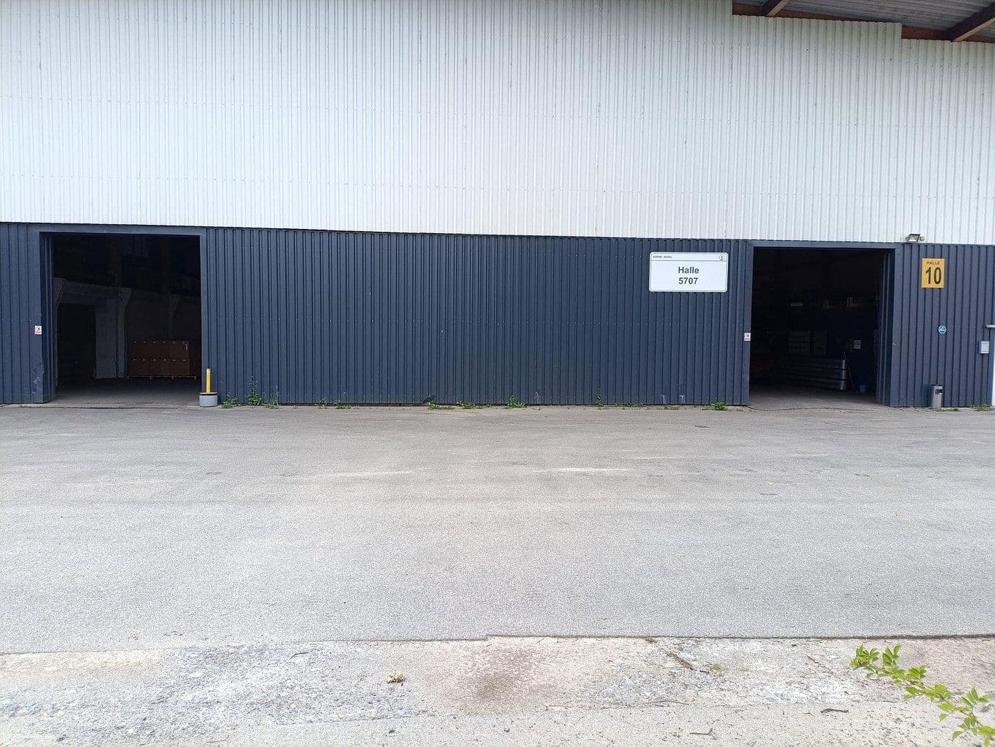 non-residential property to rent, 4,860 m², Im Gewerbepark 1, Hunderdorf, Bavaria non-residential property to rent, 4,860 m², Im Gewerbepark 1, Hunderdorf, Bavaria