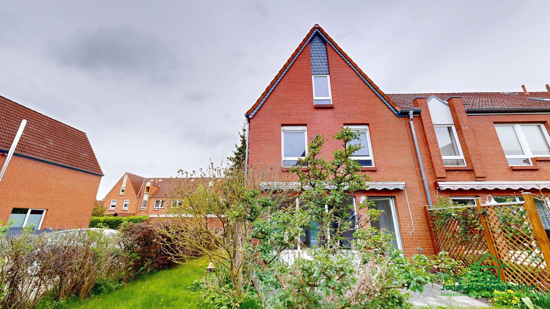 house for sale, 151 m², Nedderfeld 112, Schwerin, Mecklenburg-Vorpommern house for sale, 151 m², Nedderfeld 112, Schwerin, Mecklenburg-Vorpommern