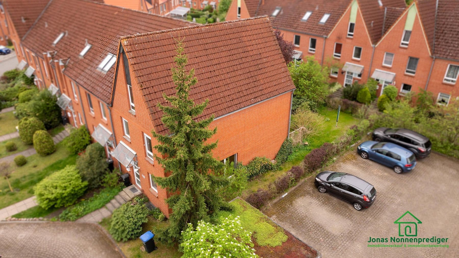 house for sale, 151 m², Nedderfeld 112, Schwerin, Mecklenburg-Vorpommern house for sale, 151 m², Nedderfeld 112, Schwerin, Mecklenburg-Vorpommern