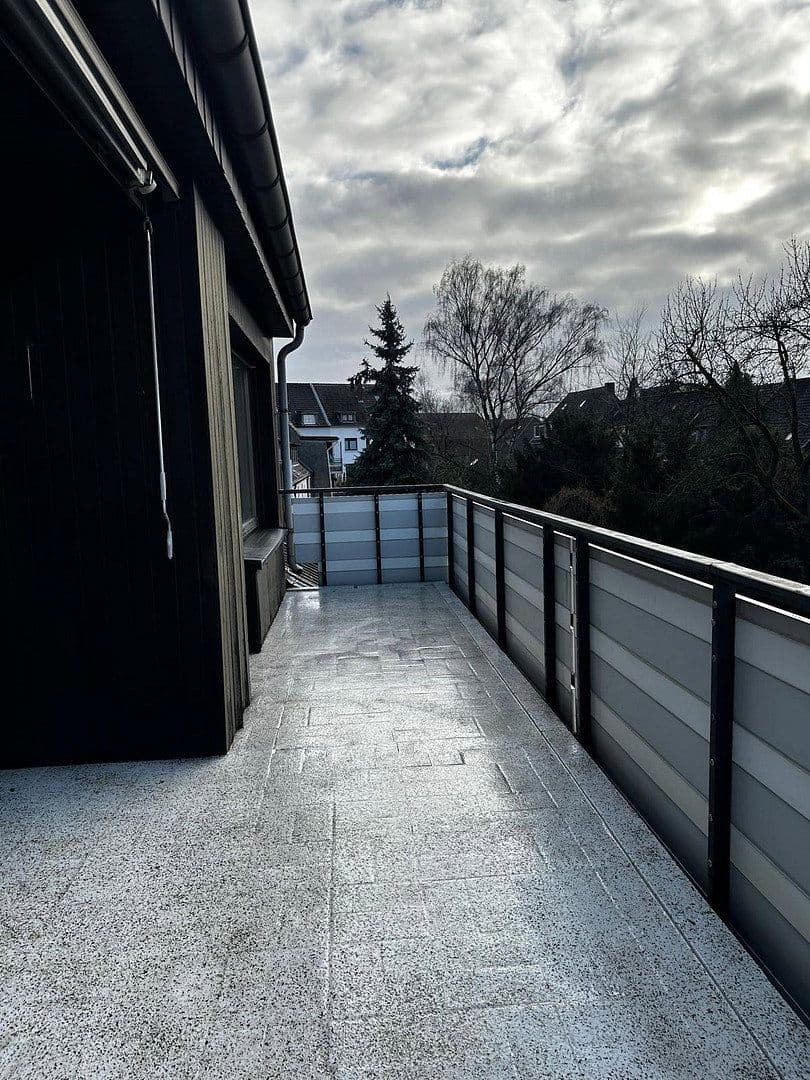 4 bedroom flat for sale, 107 m², Oberhausen, North Rhine-Westphalia 4 bedroom flat for sale, 107 m², Oberhausen, North Rhine-Westphalia