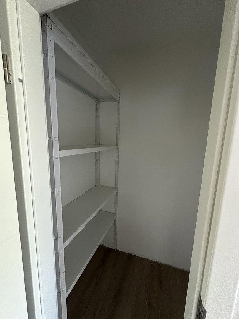 3 bedroom flat to rent, 81 m², Eisenacher Straße 4, Koblenz, Rhineland-Palatinate 3 bedroom flat to rent, 81 m², Eisenacher Straße 4, Koblenz, Rhineland-Palatinate