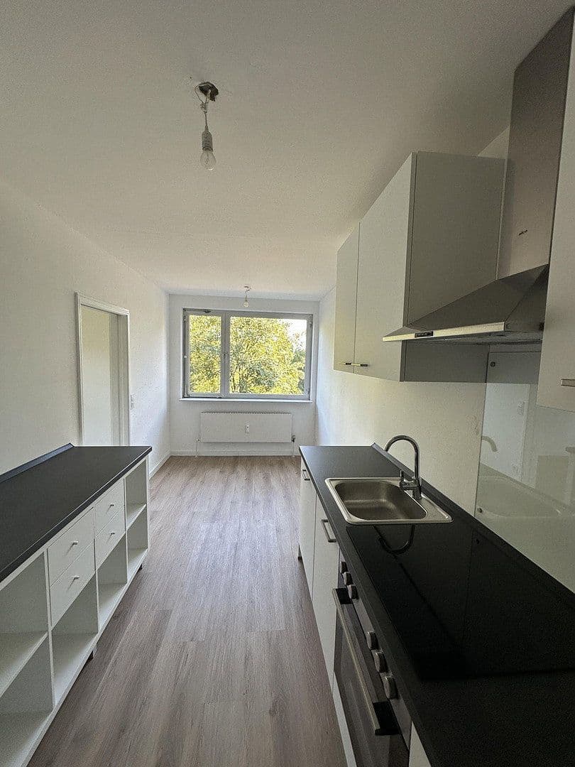 3 bedroom flat to rent, 81 m², Eisenacher Straße 4, Koblenz, Rhineland-Palatinate 3 bedroom flat to rent, 81 m², Eisenacher Straße 4, Koblenz, Rhineland-Palatinate