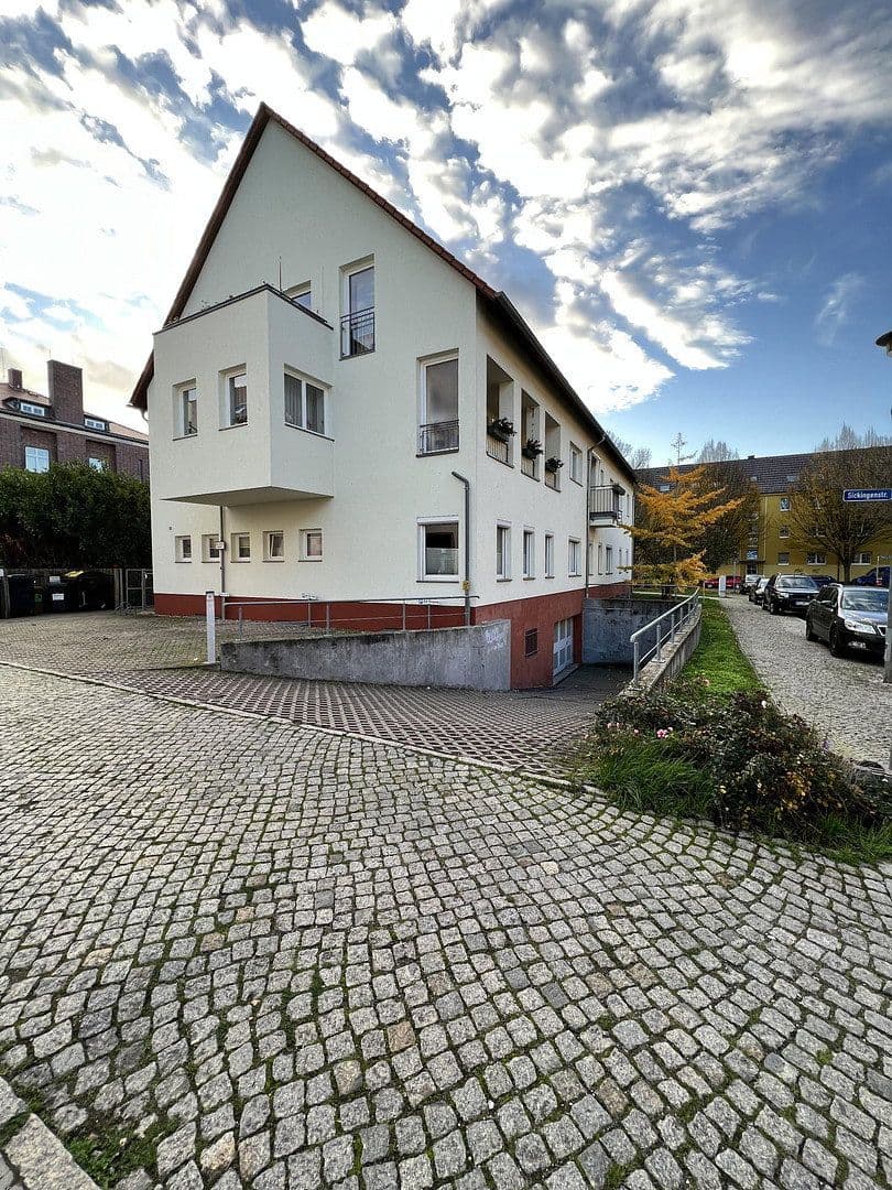4 bedroom with open-plan kitchen flat to rent, 120 m², Sickingenstraße 5, Magdeburg, Saxony-Anhalt 4 bedroom with open-plan kitchen flat to rent, 120 m², Sickingenstraße 5, Magdeburg, Saxony-Anhalt