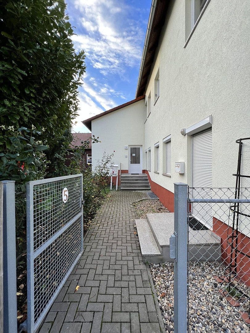4 bedroom with open-plan kitchen flat to rent, 120 m², Sickingenstraße 5, Magdeburg, Saxony-Anhalt 4 bedroom with open-plan kitchen flat to rent, 120 m², Sickingenstraße 5, Magdeburg, Saxony-Anhalt