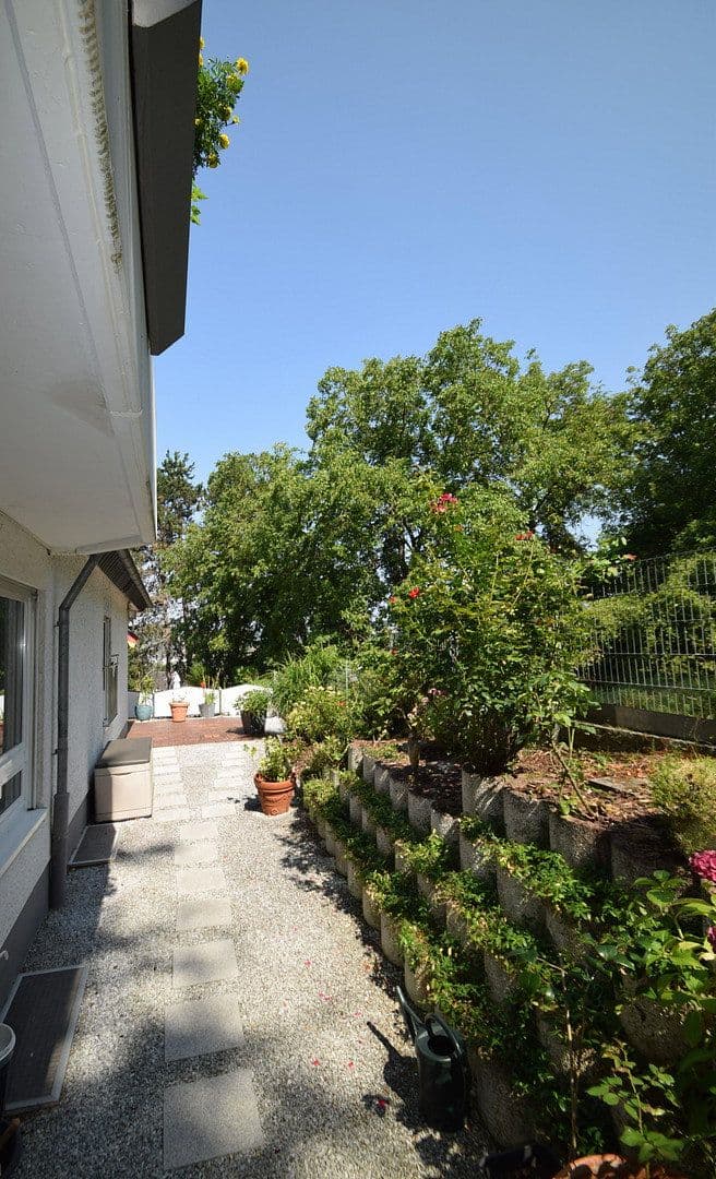 3 bedroom flat for sale, 134 m², Meisenweg 2, Bad Neuenahr-Ahrweiler, Rhineland-Palatinate 3 bedroom flat for sale, 134 m², Meisenweg 2, Bad Neuenahr-Ahrweiler, Rhineland-Palatinate