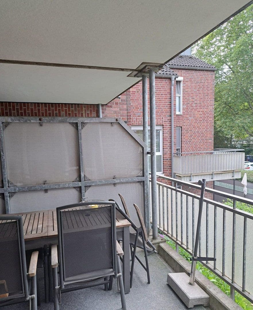 1 bedroom with open-plan kitchen flat for sale, 75 m², Oberhausen, North Rhine-Westphalia 1 bedroom with open-plan kitchen flat for sale, 75 m², Oberhausen, North Rhine-Westphalia