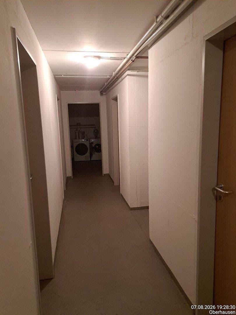 1 bedroom with open-plan kitchen flat for sale, 75 m², Oberhausen, North Rhine-Westphalia 1 bedroom with open-plan kitchen flat for sale, 75 m², Oberhausen, North Rhine-Westphalia