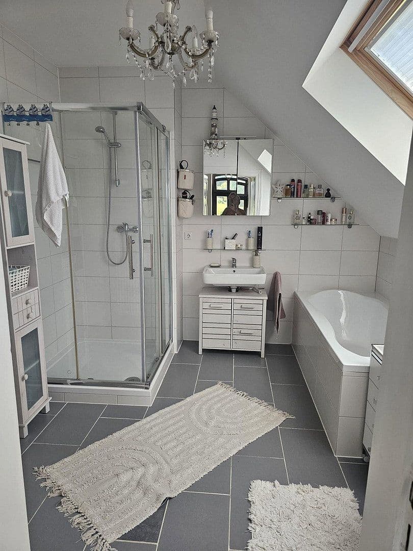 house to rent, 250 m², Borgholzhausen, North Rhine-Westphalia house to rent, 250 m², Borgholzhausen, North Rhine-Westphalia