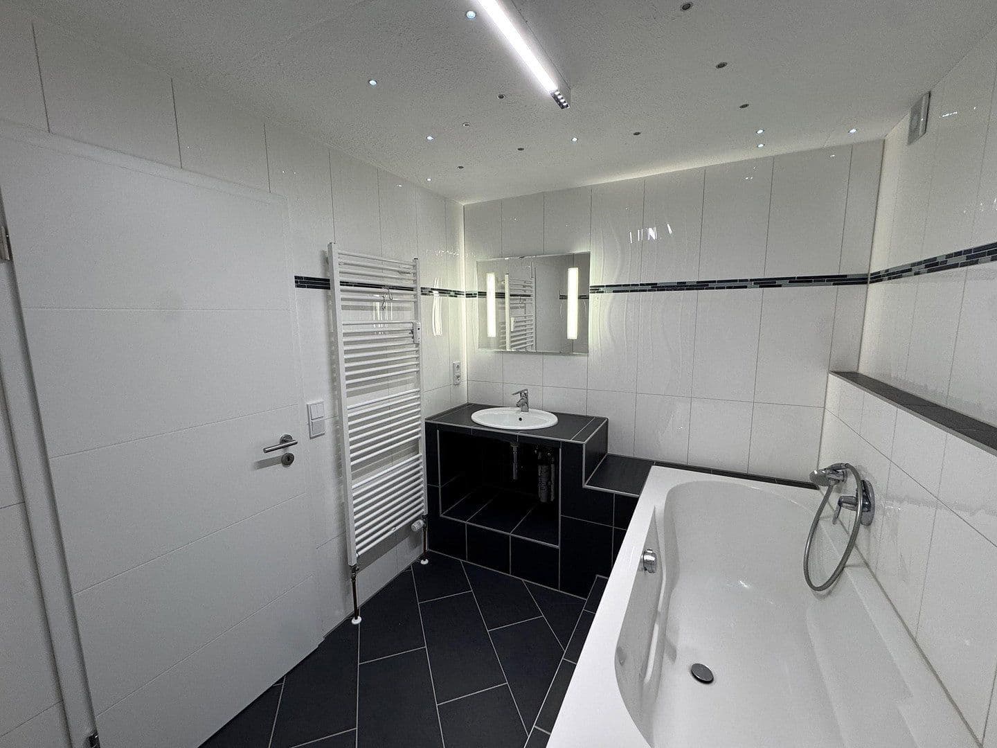 1 bedroom with open-plan kitchen flat for sale, 64 m², Hamburg, Hamburg 1 bedroom with open-plan kitchen flat for sale, 64 m², Hamburg, Hamburg