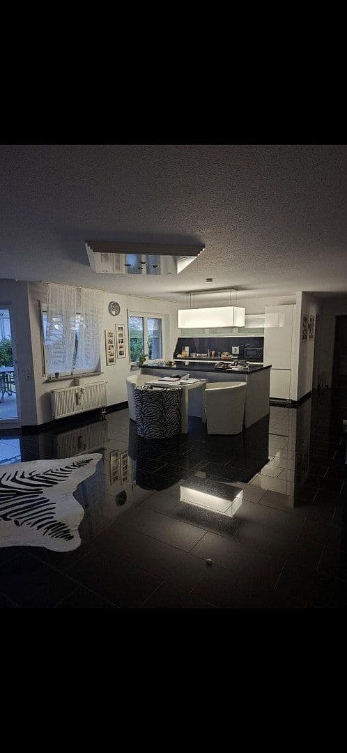 1 bedroom with open-plan kitchen flat for sale, 75 m², Marbach am Neckar, Baden-Württemberg 1 bedroom with open-plan kitchen flat for sale, 75 m², Marbach am Neckar, Baden-Württemberg
