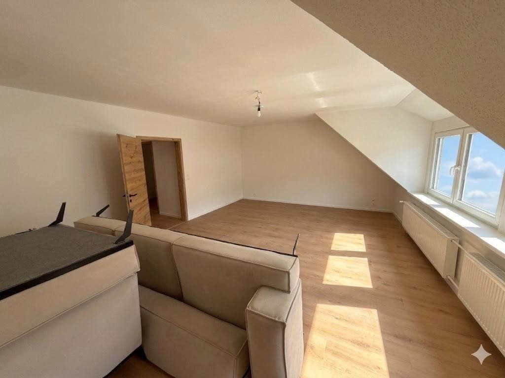 2 bedroom with open-plan kitchen flat to rent, 130 m², Schlossberg 1, Sankt Goar, Rhineland-Palatinate 2 bedroom with open-plan kitchen flat to rent, 130 m², Schlossberg 1, Sankt Goar, Rhineland-Palatinate