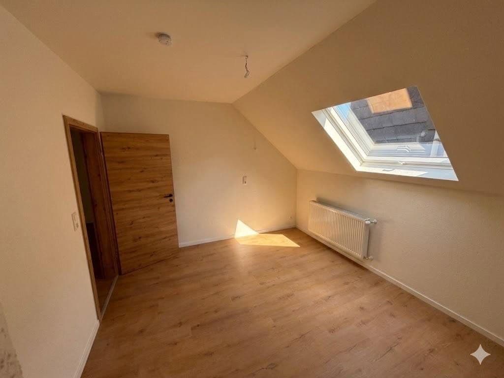 2 bedroom with open-plan kitchen flat to rent, 130 m², Schlossberg 1, Sankt Goar, Rhineland-Palatinate 2 bedroom with open-plan kitchen flat to rent, 130 m², Schlossberg 1, Sankt Goar, Rhineland-Palatinate