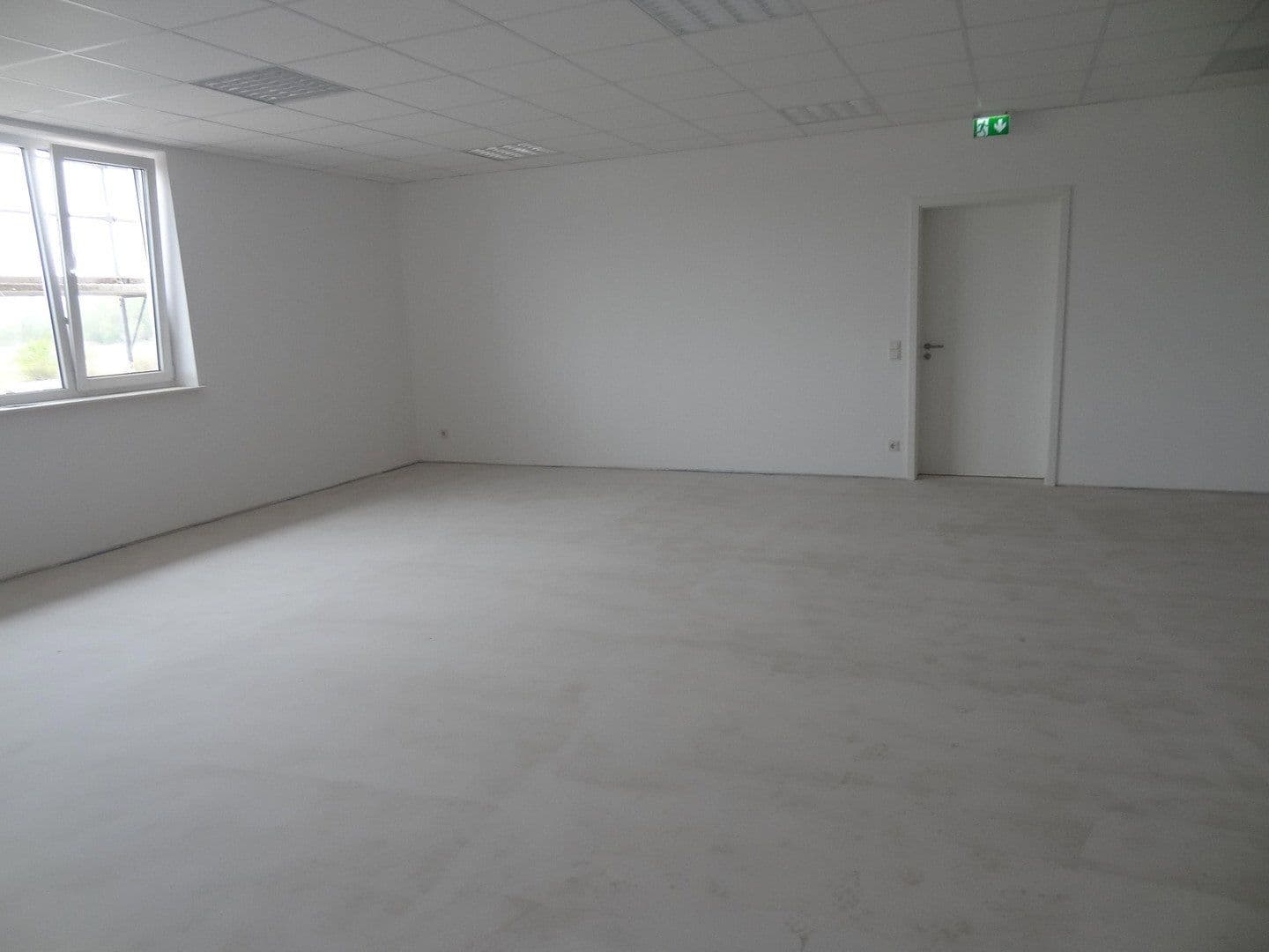non-residential property to rent, 24,948 m², Lauchaer Höhe 29, Hörsel, Thuringia non-residential property to rent, 24,948 m², Lauchaer Höhe 29, Hörsel, Thuringia