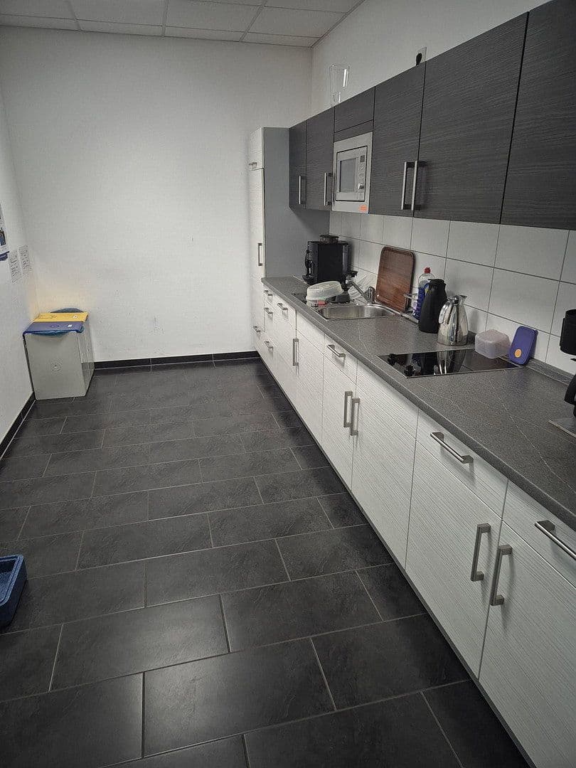 non-residential property to rent, 24,948 m², Lauchaer Höhe 29, Hörsel, Thuringia non-residential property to rent, 24,948 m², Lauchaer Höhe 29, Hörsel, Thuringia