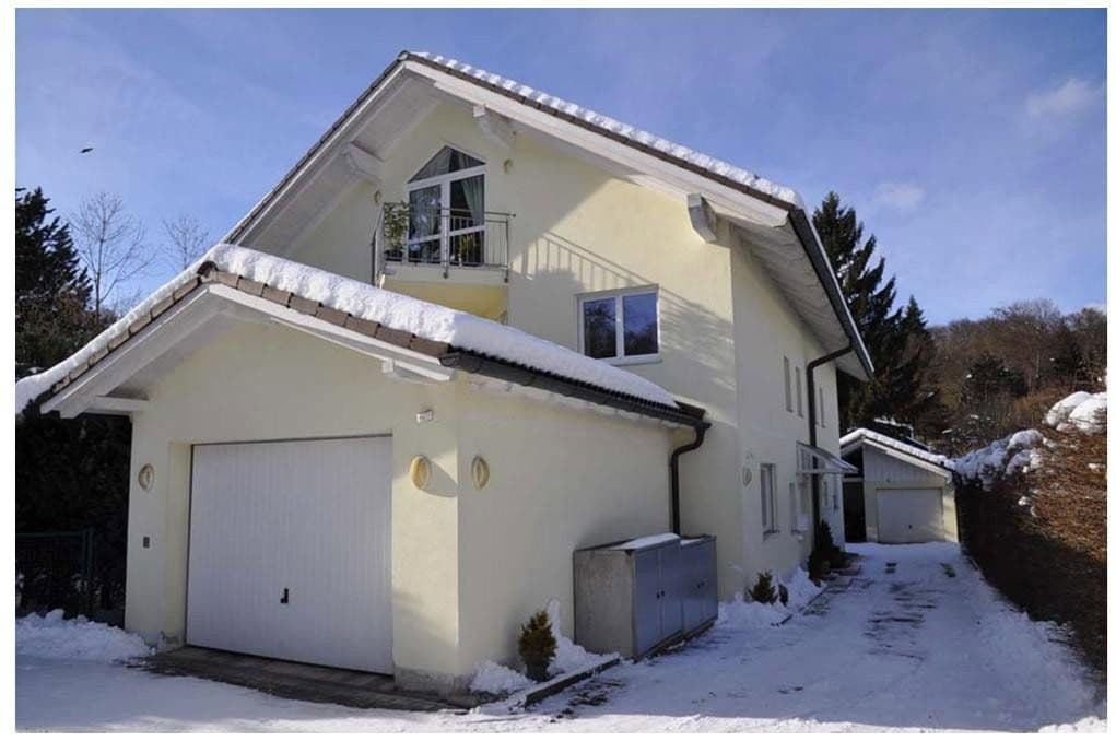 house for sale, 180 m², Watzmannstrasse 7, Starnberg, Bavaria house for sale, 180 m², Watzmannstrasse 7, Starnberg, Bavaria