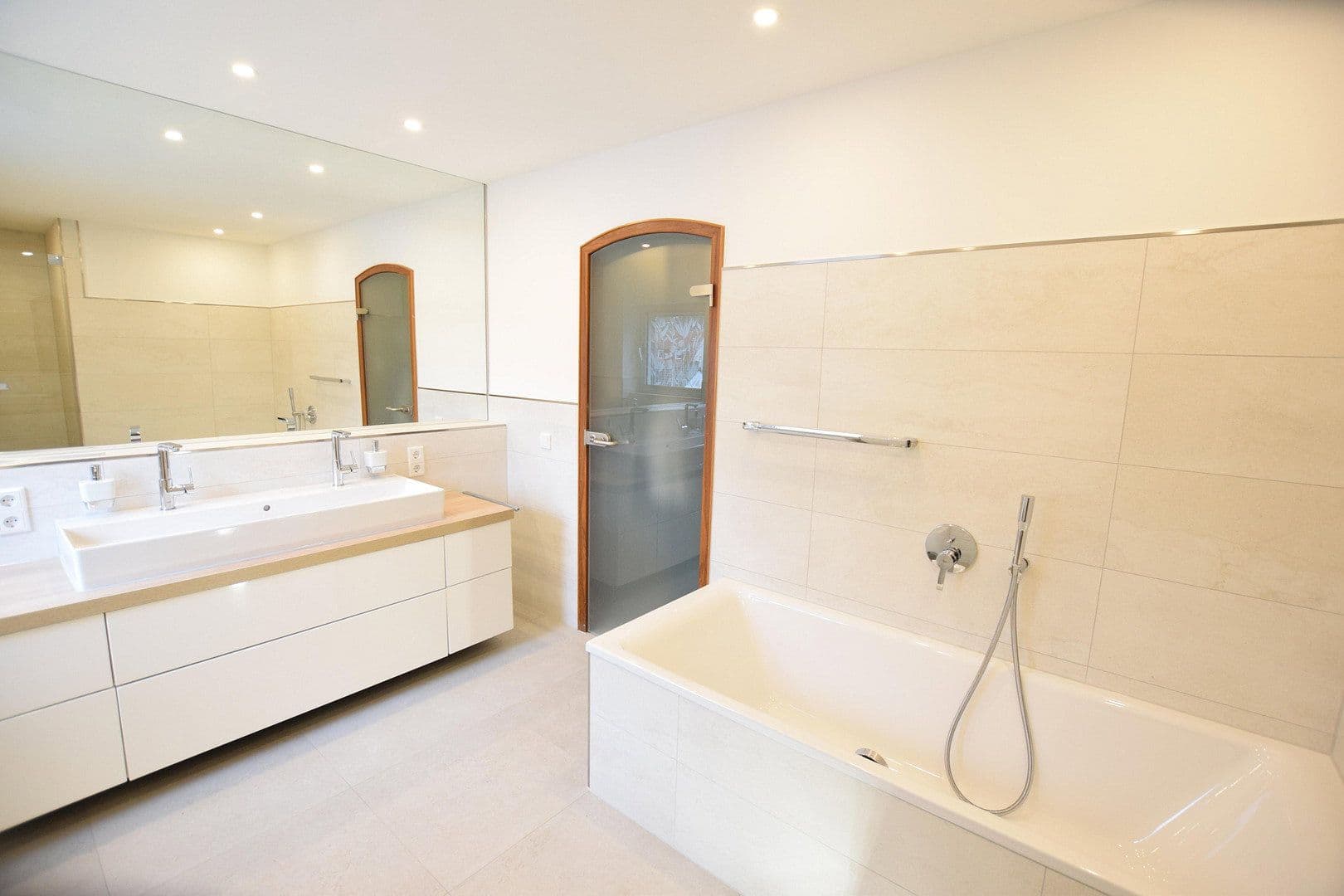 3 bedroom flat for sale, 135 m², Bergisch Gladbach, North Rhine-Westphalia 3 bedroom flat for sale, 135 m², Bergisch Gladbach, North Rhine-Westphalia