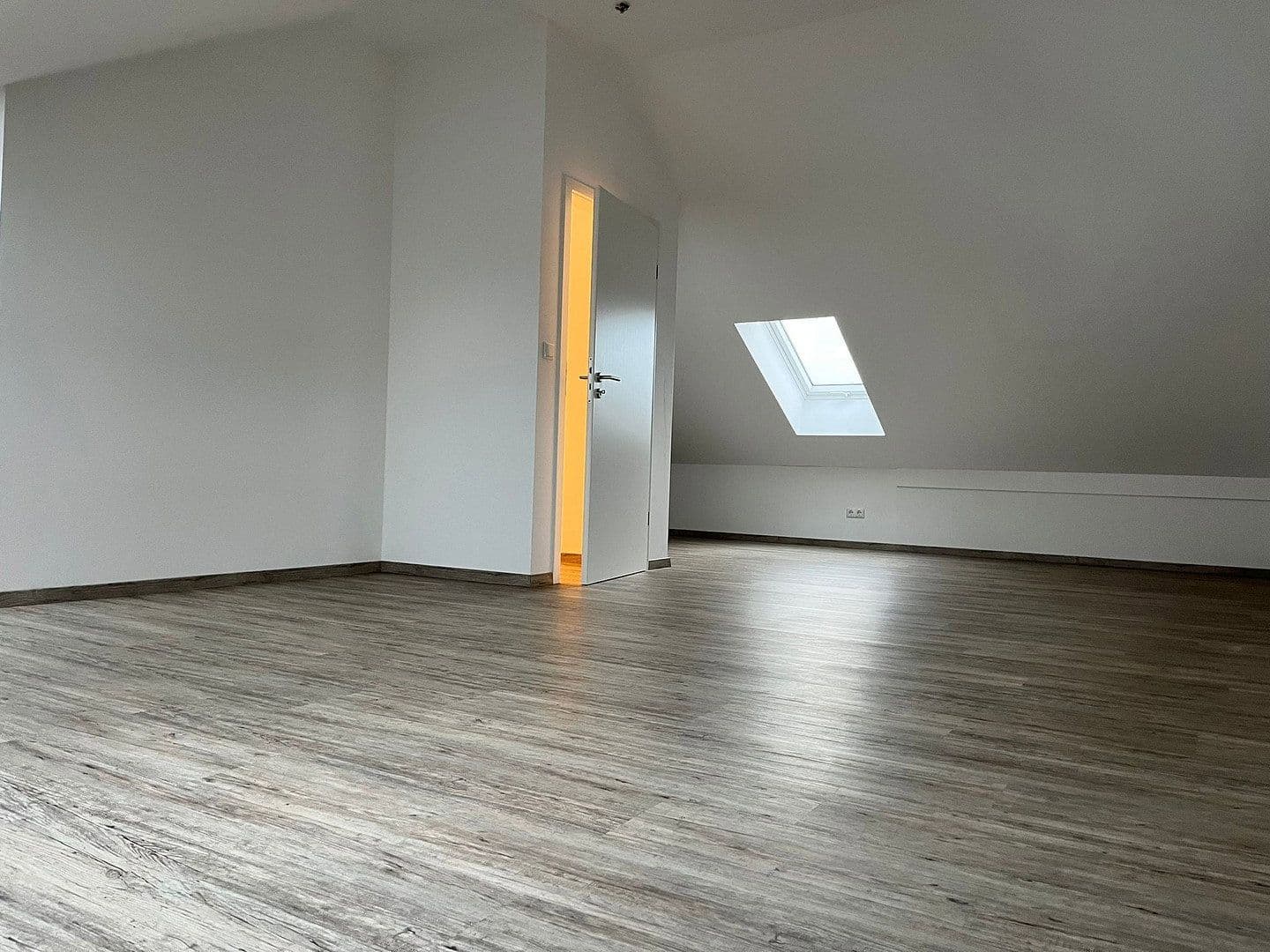 house to rent, 140 m², Sütterlinstraße 2a, Schwandorf, Bavaria house to rent, 140 m², Sütterlinstraße 2a, Schwandorf, Bavaria