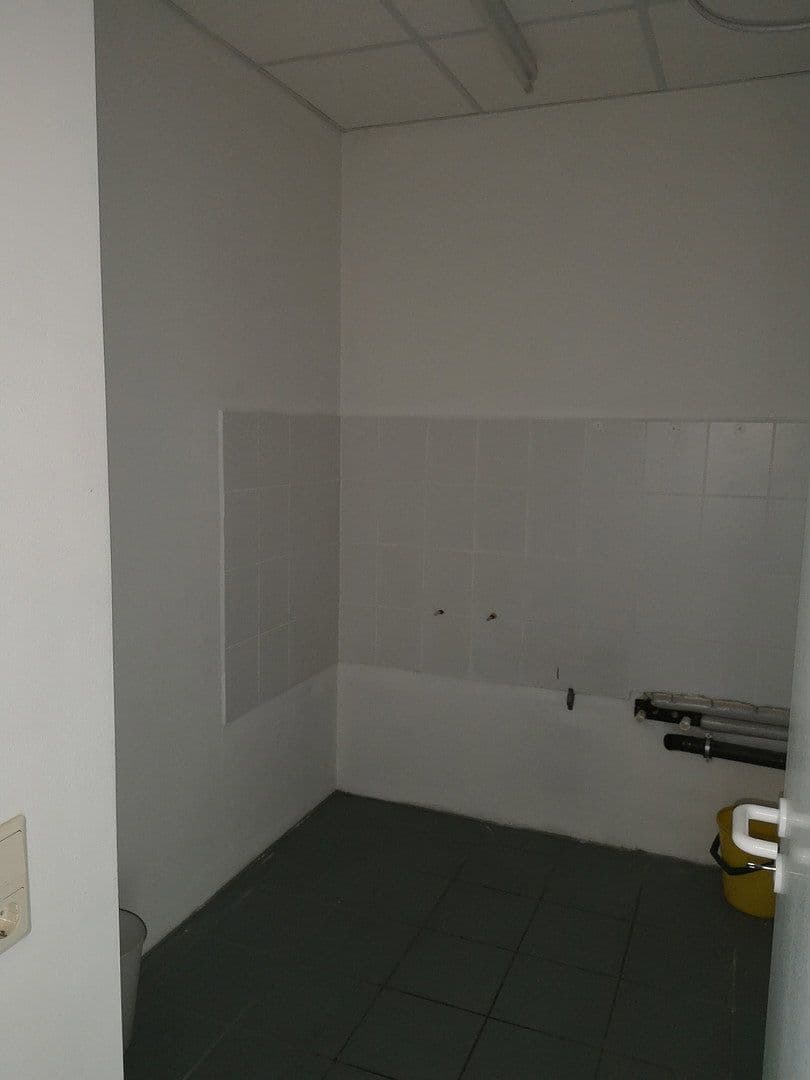 office to rent, 40 m², Hauptstraße 12a-c, Meuselwitz, Thuringia office to rent, 40 m², Hauptstraße 12a-c, Meuselwitz, Thuringia