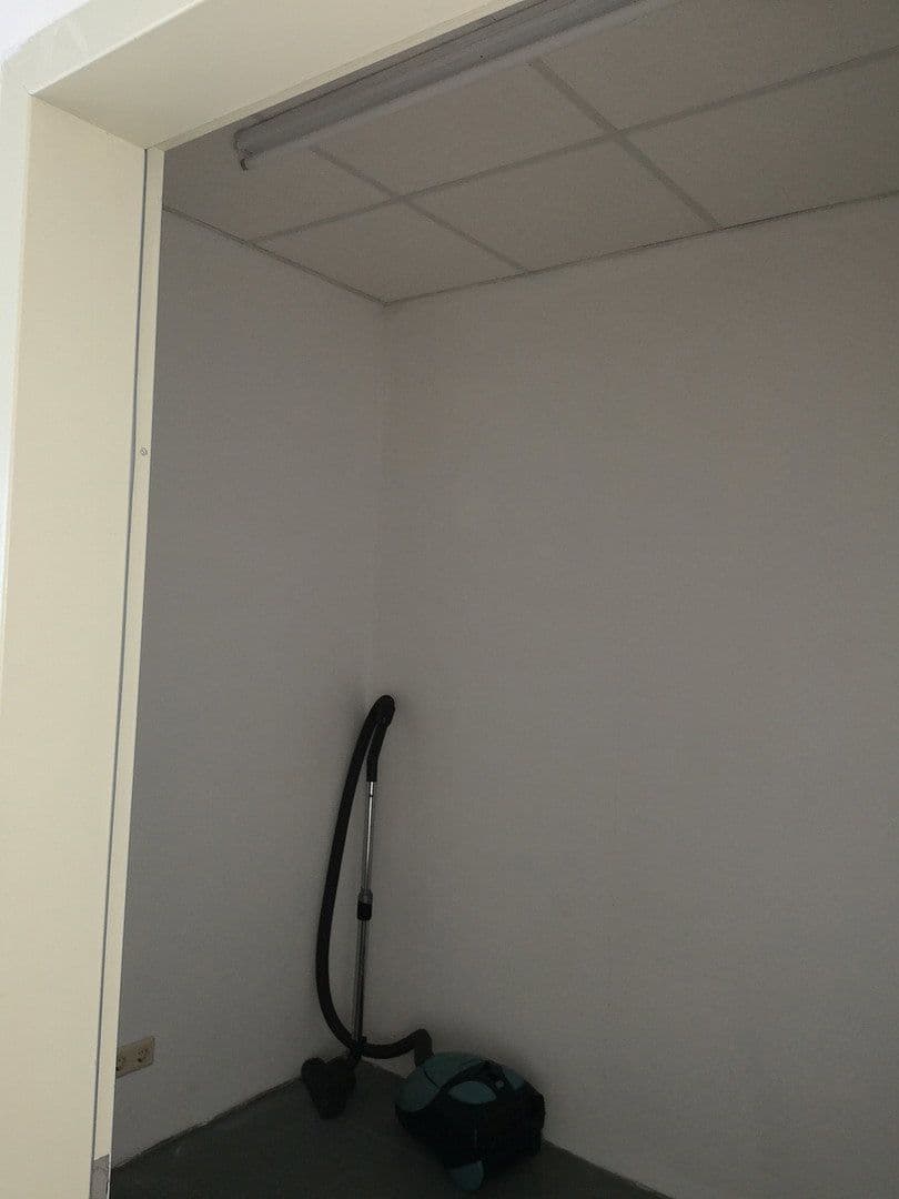 office to rent, 40 m², Hauptstraße 12a-c, Meuselwitz, Thuringia office to rent, 40 m², Hauptstraße 12a-c, Meuselwitz, Thuringia