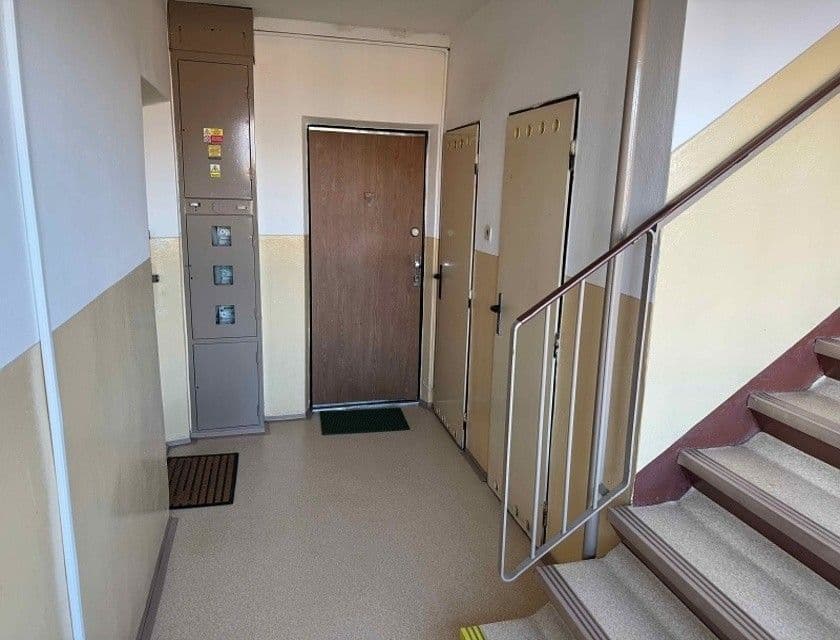 1 bedroom with open-plan kitchen flat for sale, 40 m², Josefa Suka, Most, Ústecký Region 1 bedroom with open-plan kitchen flat for sale, 40 m², Josefa Suka, Most, Ústecký Region