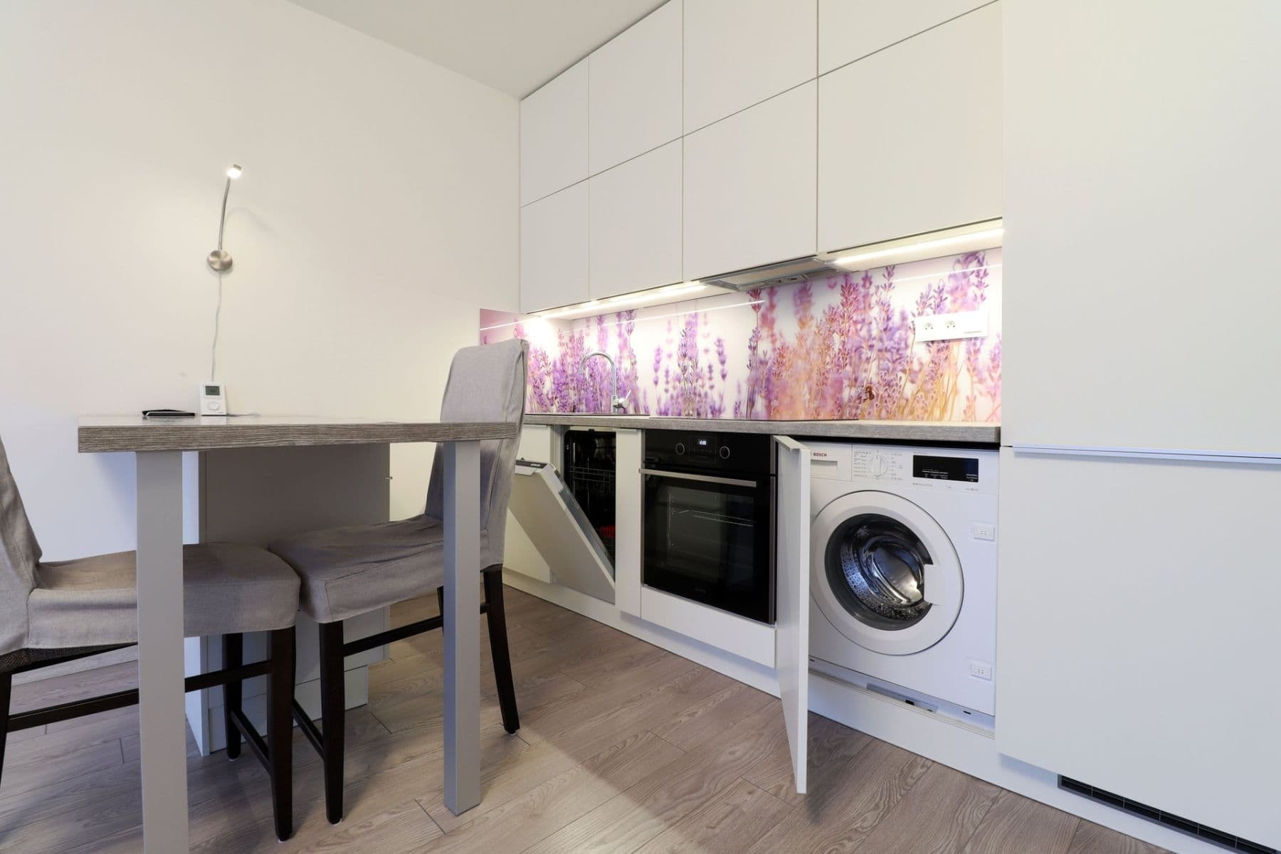 Studio flat to rent, 34 m², Lindleyova, Prague, Prague Studio flat to rent, 34 m², Lindleyova, Prague, Prague