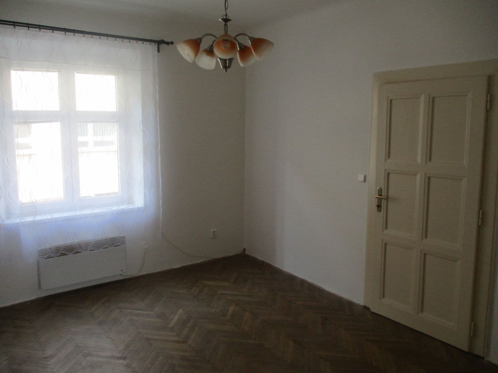 2 bedroom flat to rent, 75 m², Vančurova, Tábor, Jihočeský Region 2 bedroom flat to rent, 75 m², Vančurova, Tábor, Jihočeský Region