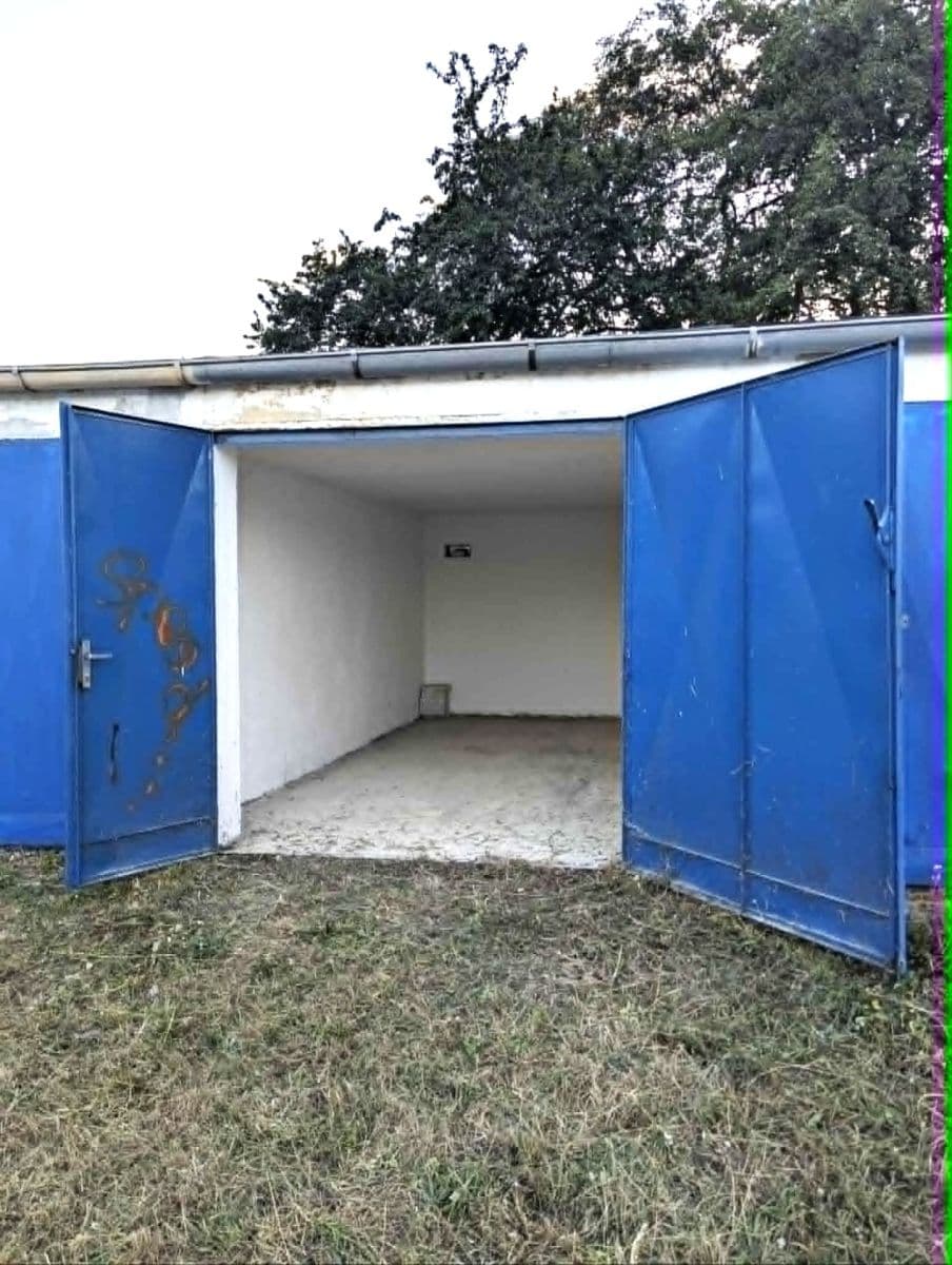 garage to rent, 19 m², Prague, Prague garage to rent, 19 m², Prague, Prague
