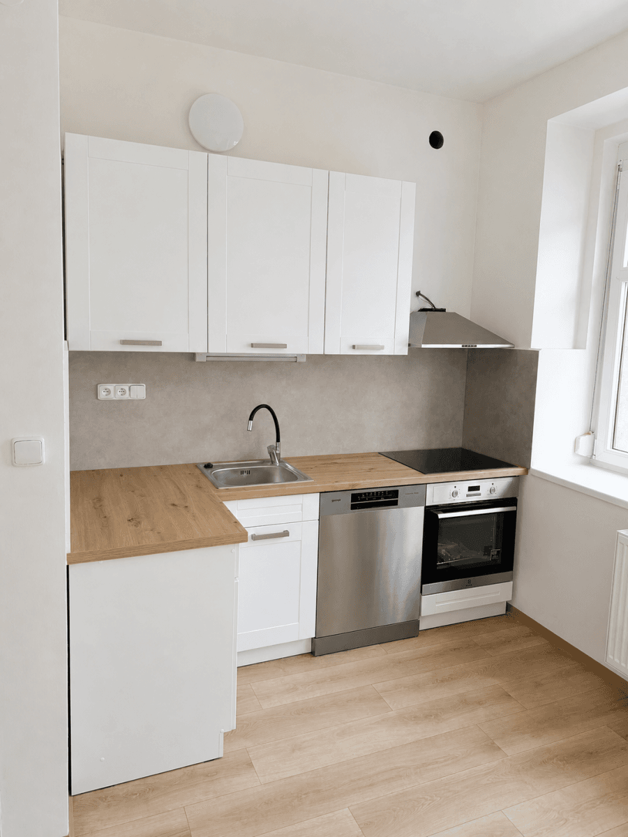 2 bedroom with open-plan kitchen flat to rent, 55 m², Bohnická, Prague, Prague 2 bedroom with open-plan kitchen flat to rent, 55 m², Bohnická, Prague, Prague