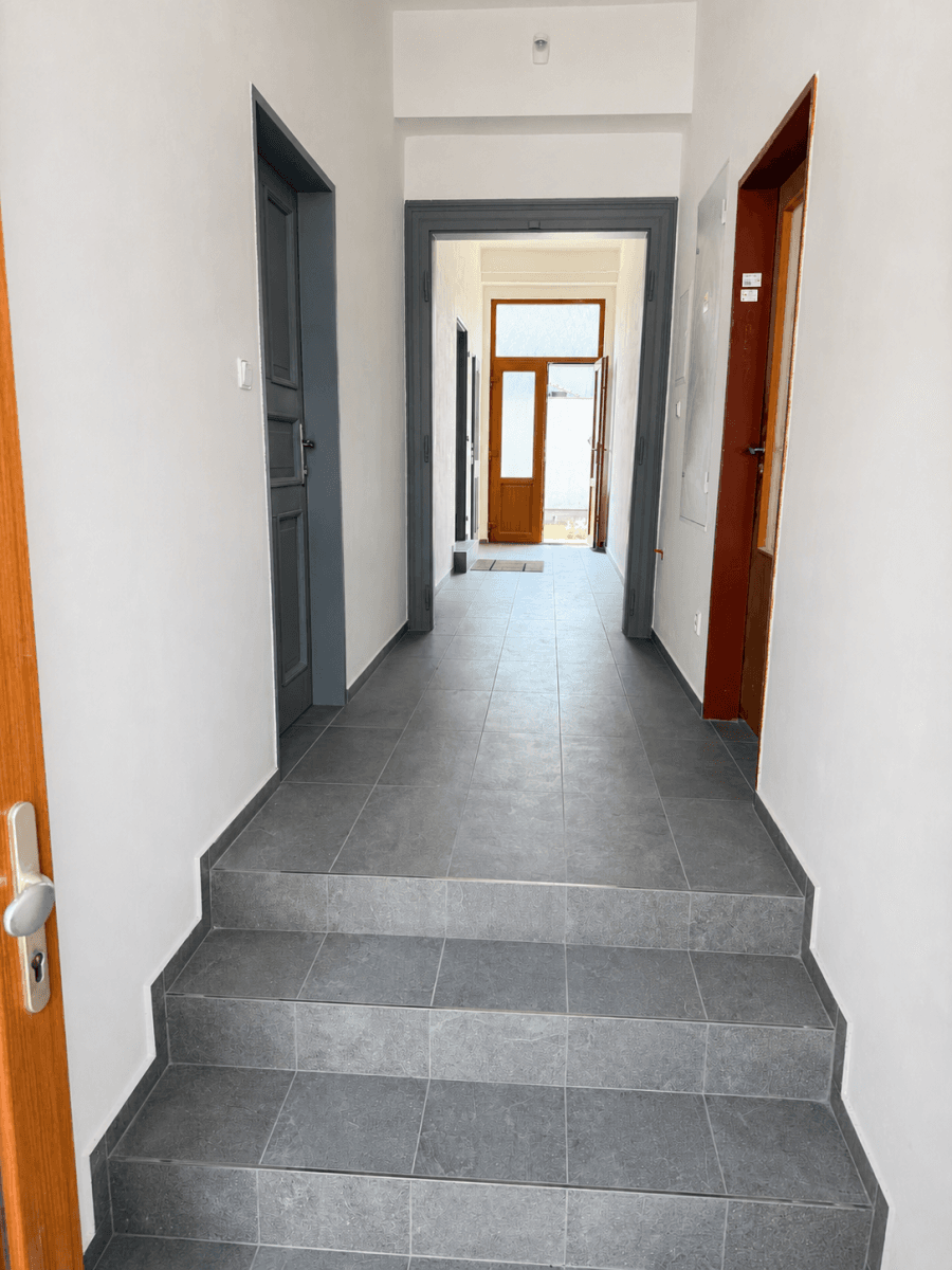 2 bedroom with open-plan kitchen flat to rent, 55 m², Bohnická, Prague, Prague 2 bedroom with open-plan kitchen flat to rent, 55 m², Bohnická, Prague, Prague