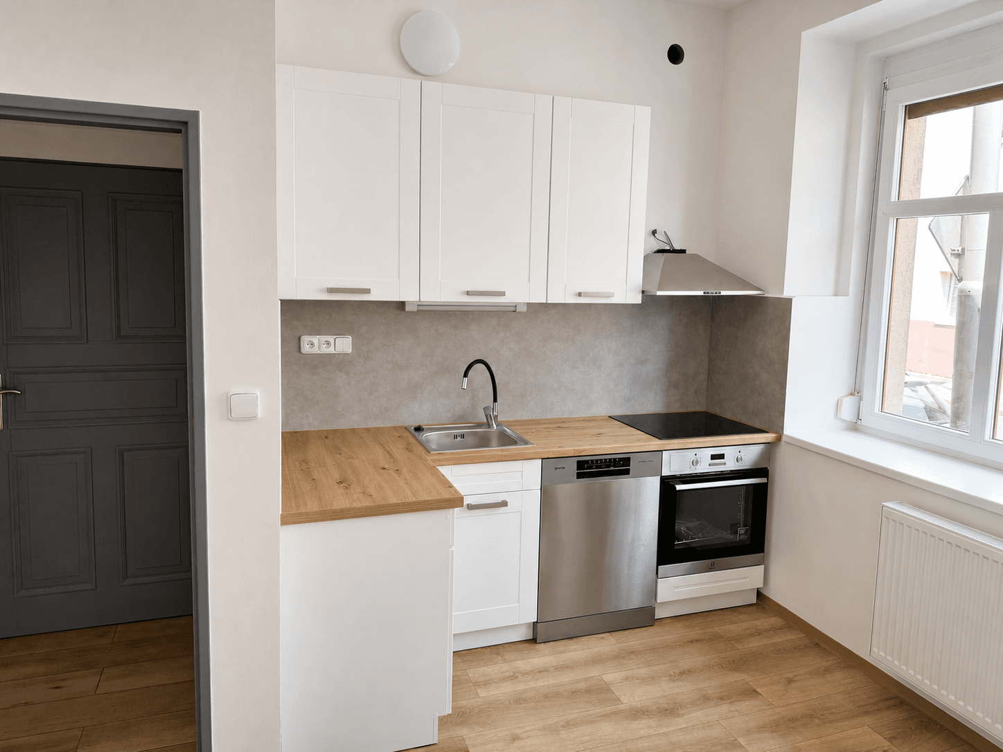 2 bedroom with open-plan kitchen flat to rent, 55 m², Bohnická, Prague, Prague 2 bedroom with open-plan kitchen flat to rent, 55 m², Bohnická, Prague, Prague