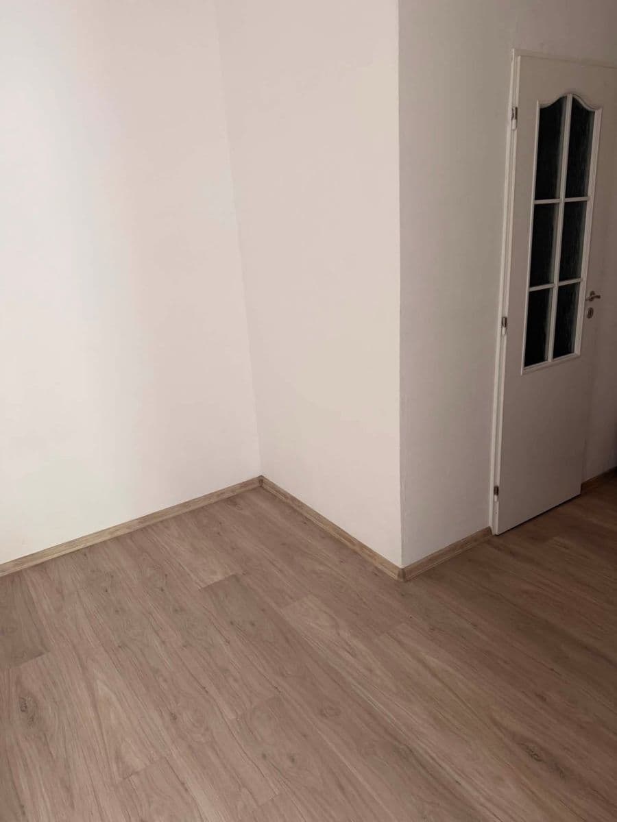 2 bedroom flat to rent, 65 m², Sídliště Za Chlumem, Bílina, Ústecký Region 2 bedroom flat to rent, 65 m², Sídliště Za Chlumem, Bílina, Ústecký Region