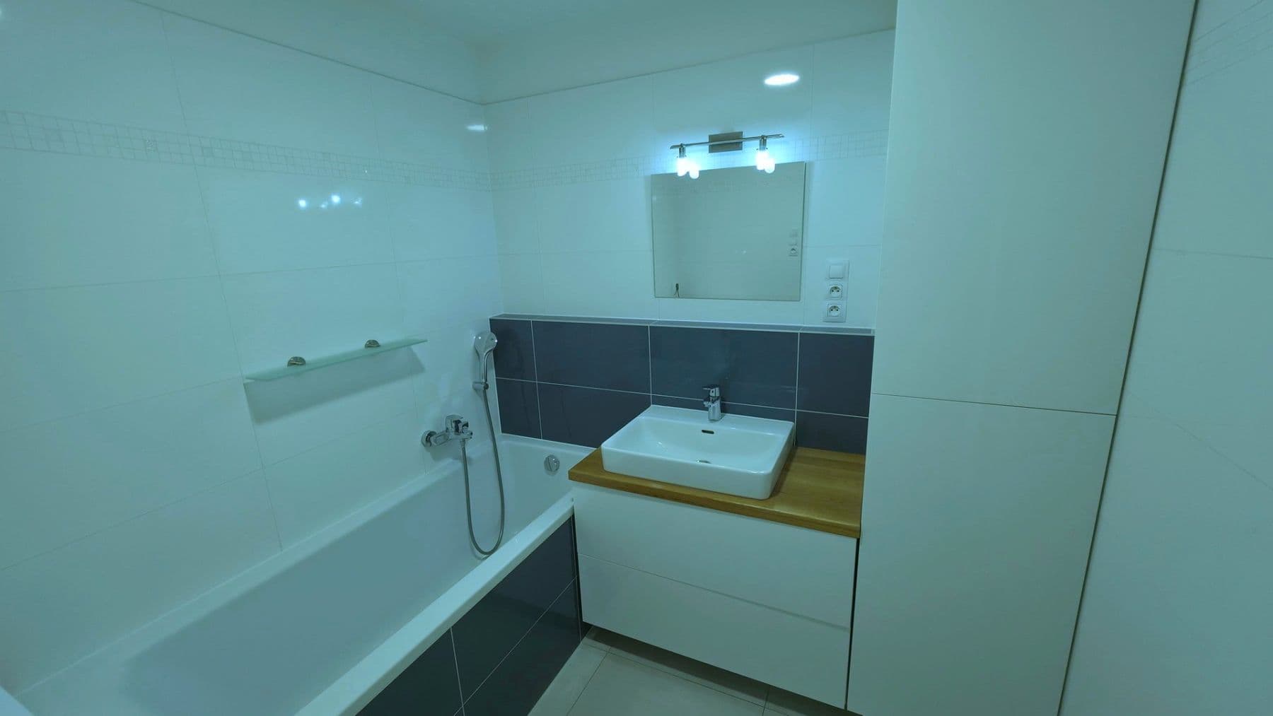 2 bedroom with open-plan kitchen flat to rent, 73 m², Fillova, Brno, Jihomoravský Region 2 bedroom with open-plan kitchen flat to rent, 73 m², Fillova, Brno, Jihomoravský Region