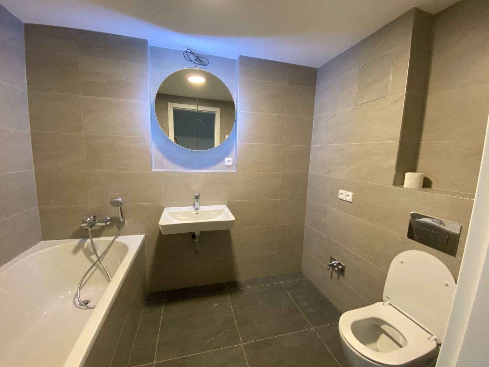 1 bedroom with open-plan kitchen flat to rent, 43 m², Mukařovského, Prague, Prague 1 bedroom with open-plan kitchen flat to rent, 43 m², Mukařovského, Prague, Prague