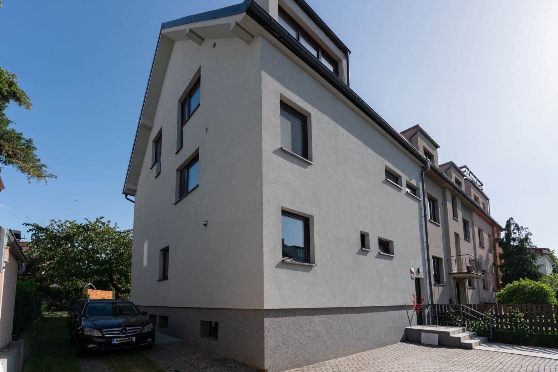 1 bedroom with open-plan kitchen flat for sale, 79 m², Vlnitá, Prague, Prague 1 bedroom with open-plan kitchen flat for sale, 79 m², Vlnitá, Prague, Prague