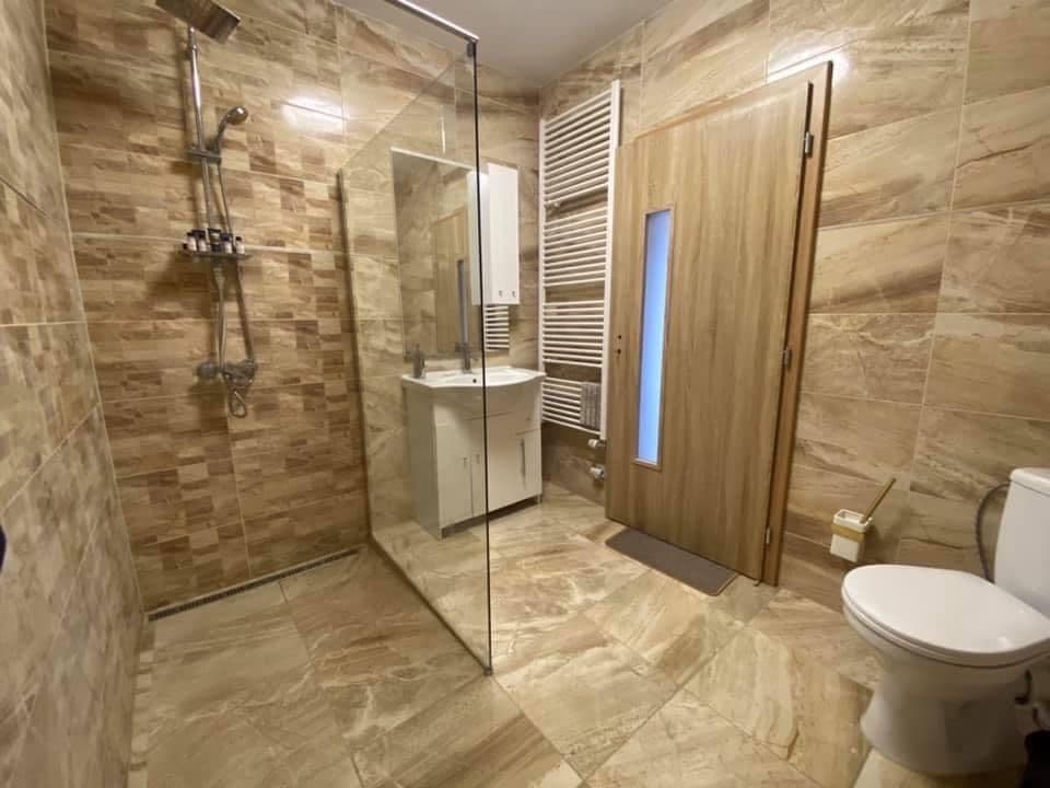 Studio flat to rent, 45 m², Nad Hřištěm, Kněževes, Středočeský Region Studio flat to rent, 45 m², Nad Hřištěm, Kněževes, Středočeský Region