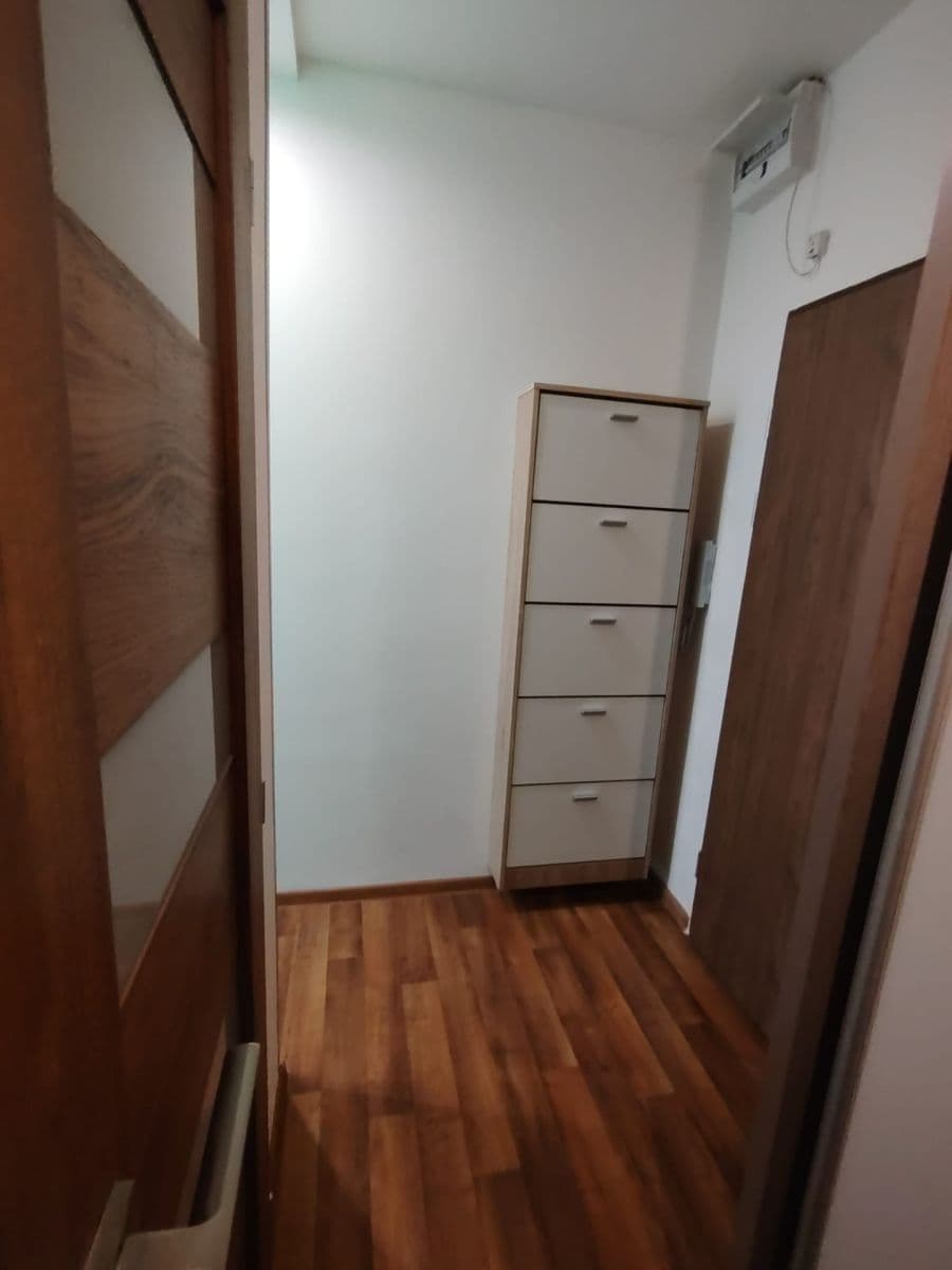 1 bedroom flat to rent, 35 m², Na Lužci, Lázně Bohdaneč, Pardubický Region 1 bedroom flat to rent, 35 m², Na Lužci, Lázně Bohdaneč, Pardubický Region