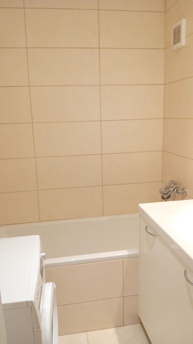 3 bedroom flat for sale, 72 m², Hekrova, Prague, Prague 3 bedroom flat for sale, 72 m², Hekrova, Prague, Prague