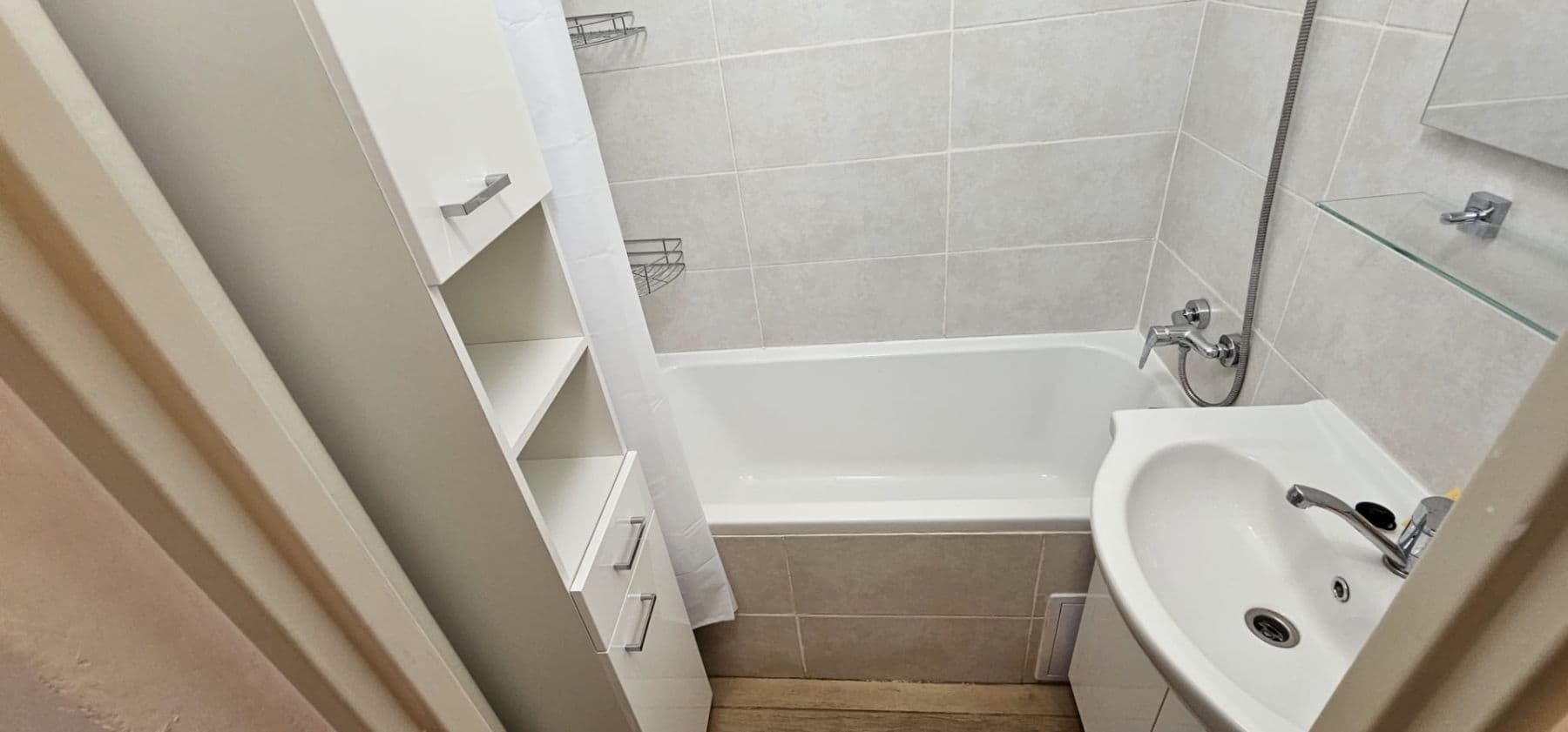 2 bedroom flat to rent, 54 m², Hněvotínská, Olomouc, Olomoucký Region 2 bedroom flat to rent, 54 m², Hněvotínská, Olomouc, Olomoucký Region