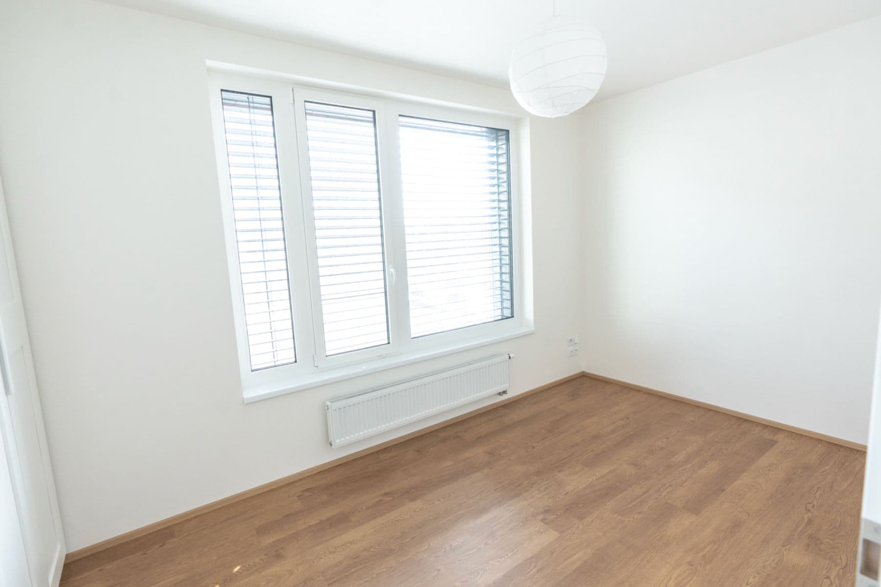 1 bedroom with open-plan kitchen flat to rent, 52 m², Jankovcova, Prague, Prague 1 bedroom with open-plan kitchen flat to rent, 52 m², Jankovcova, Prague, Prague