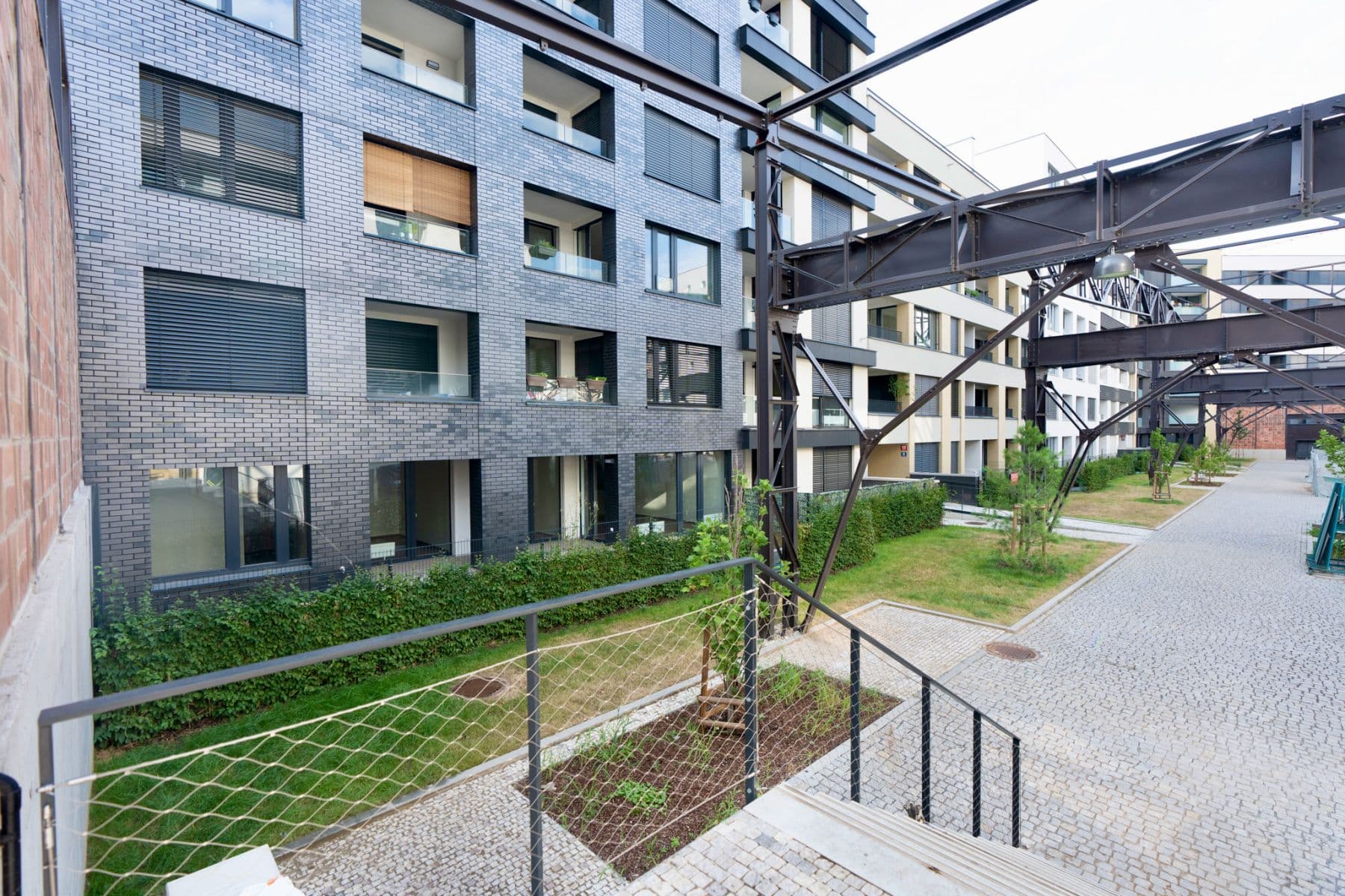 1 bedroom with open-plan kitchen flat to rent, 52 m², Jankovcova, Prague, Prague 1 bedroom with open-plan kitchen flat to rent, 52 m², Jankovcova, Prague, Prague