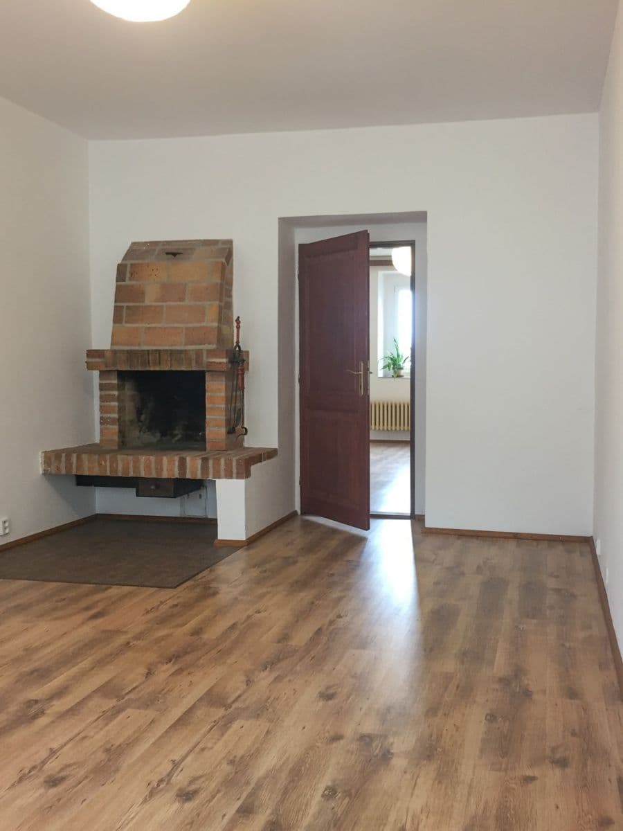 1 bedroom with open-plan kitchen flat to rent, 50 m², Šultysova, Prague, Prague 1 bedroom with open-plan kitchen flat to rent, 50 m², Šultysova, Prague, Prague