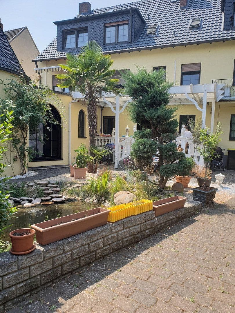6 bedroom flat for sale, 204 m², Unitasstr., 36, Euskirchen, North Rhine-Westphalia 6 bedroom flat for sale, 204 m², Unitasstr., 36, Euskirchen, North Rhine-Westphalia