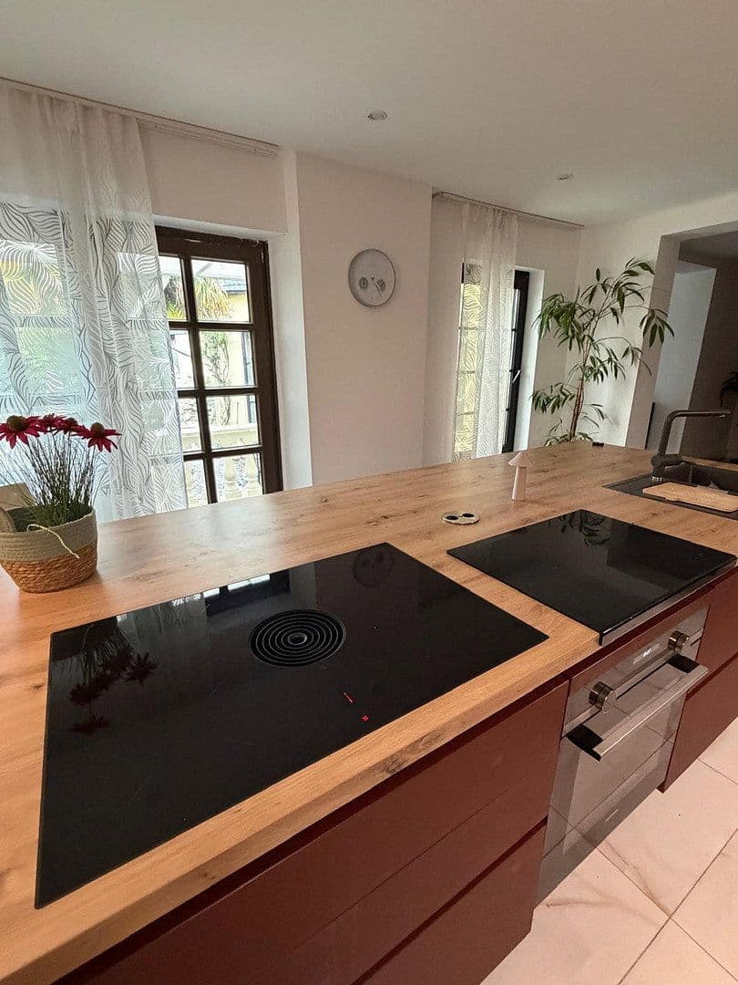 6 bedroom flat for sale, 204 m², Unitasstr., 36, Euskirchen, North Rhine-Westphalia 6 bedroom flat for sale, 204 m², Unitasstr., 36, Euskirchen, North Rhine-Westphalia