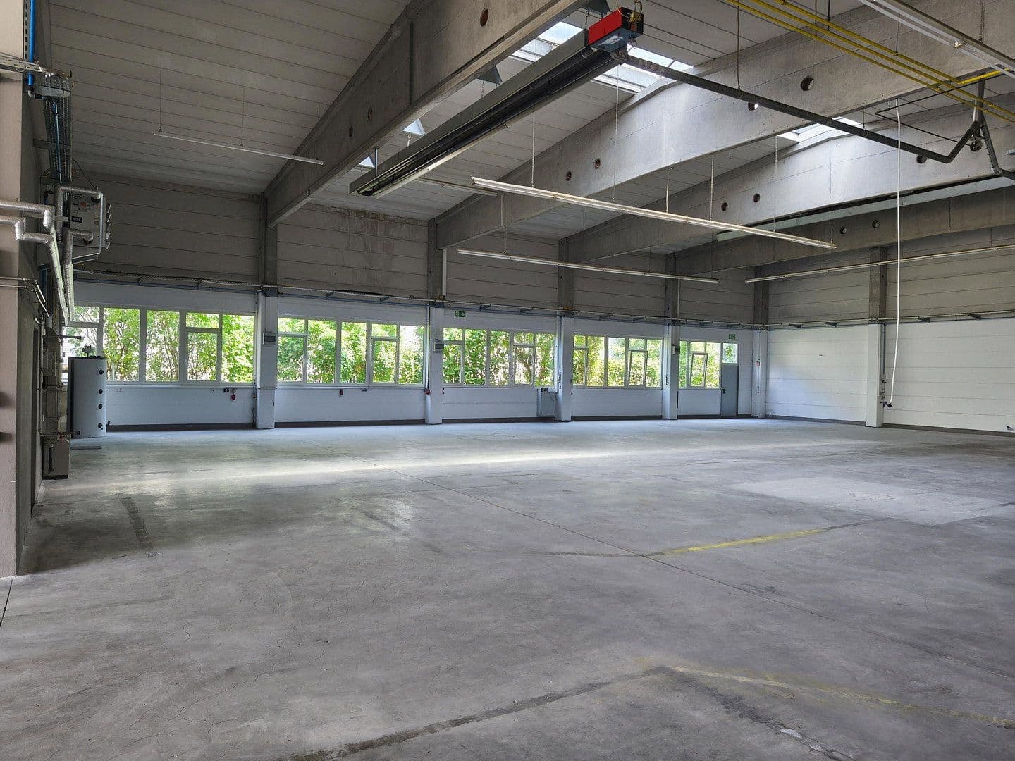 non-residential property to rent, 900 m², Meckenloher Strasse 9, Rednitzhembach, Bavaria non-residential property to rent, 900 m², Meckenloher Strasse 9, Rednitzhembach, Bavaria