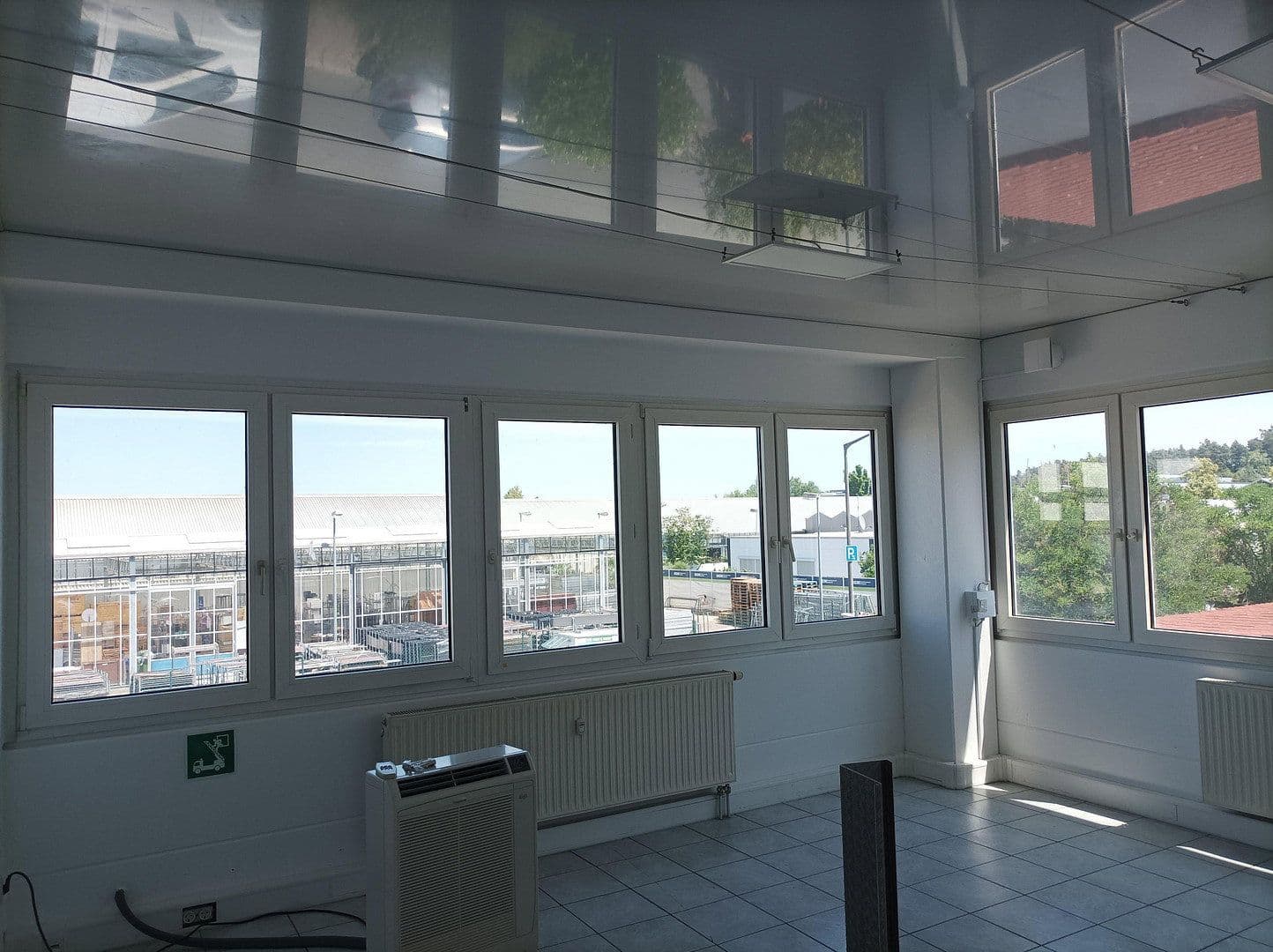 non-residential property to rent, 900 m², Meckenloher Strasse 9, Rednitzhembach, Bavaria non-residential property to rent, 900 m², Meckenloher Strasse 9, Rednitzhembach, Bavaria